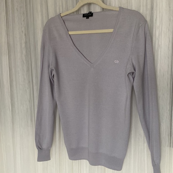 Escada Sport v-neckline wool/cachemire blend lightweight silver sweater Size L - Picture 11 of 16